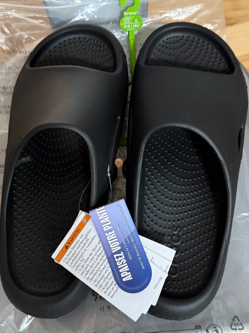 CROCS New Black Slide Sandal Shoe